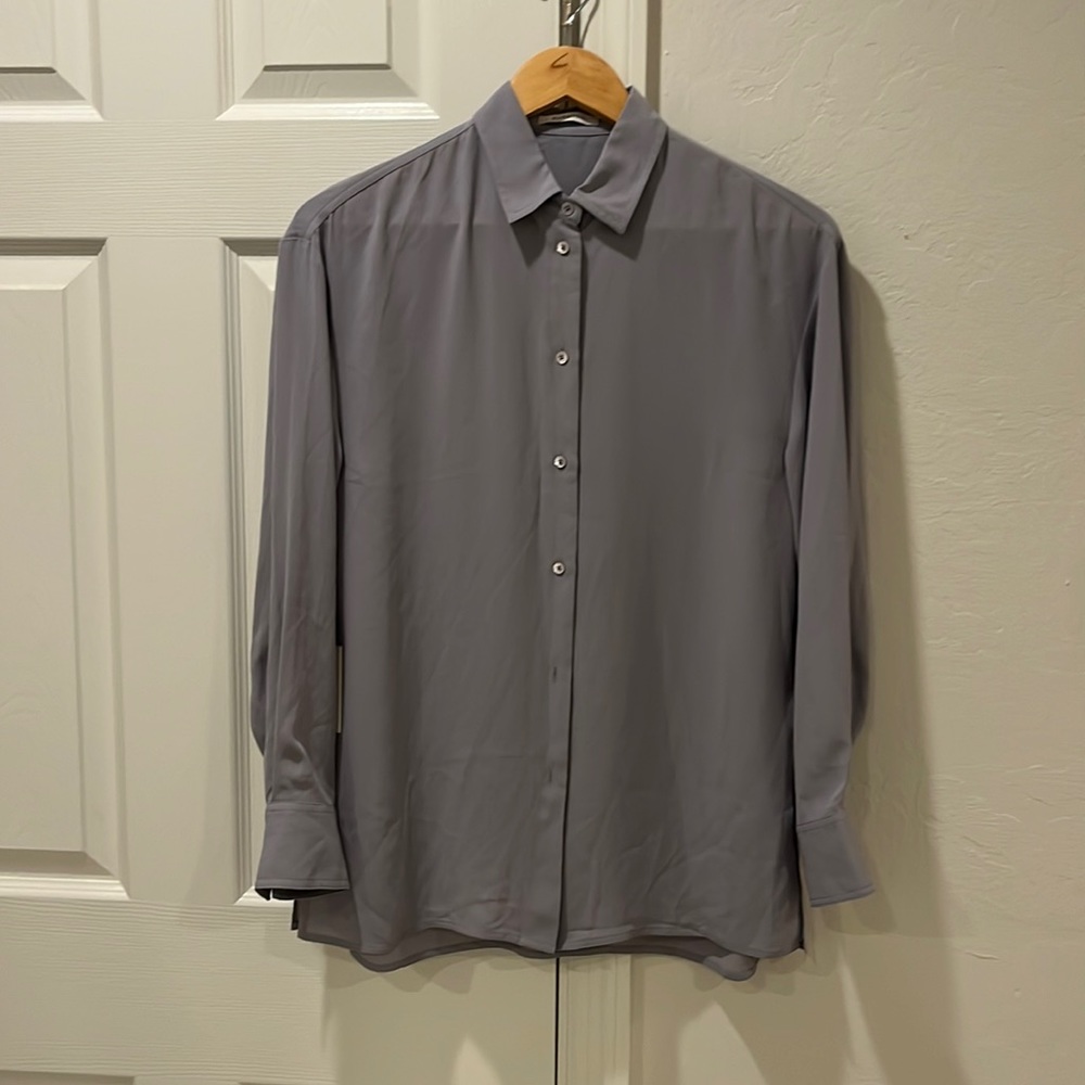 Aritzia babaton purple grey shirt